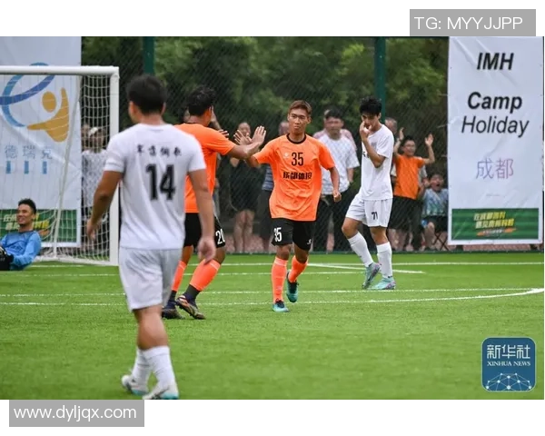 内马尔足球明星的魅力与球迷热情交织的精彩瞬间