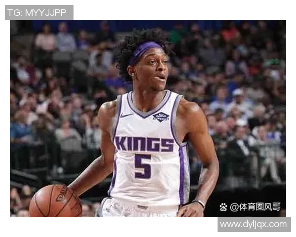 足球明星卡片的魅力与收藏价值探讨及其对球迷文化的影响分析