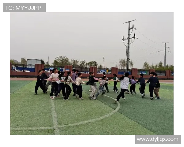 足球游戏的魅力与乐趣探索让我们一起感受足球世界的激情与挑战 足球游戏的魅力与乐趣探索让我们一起感受足球世界的激情与挑战